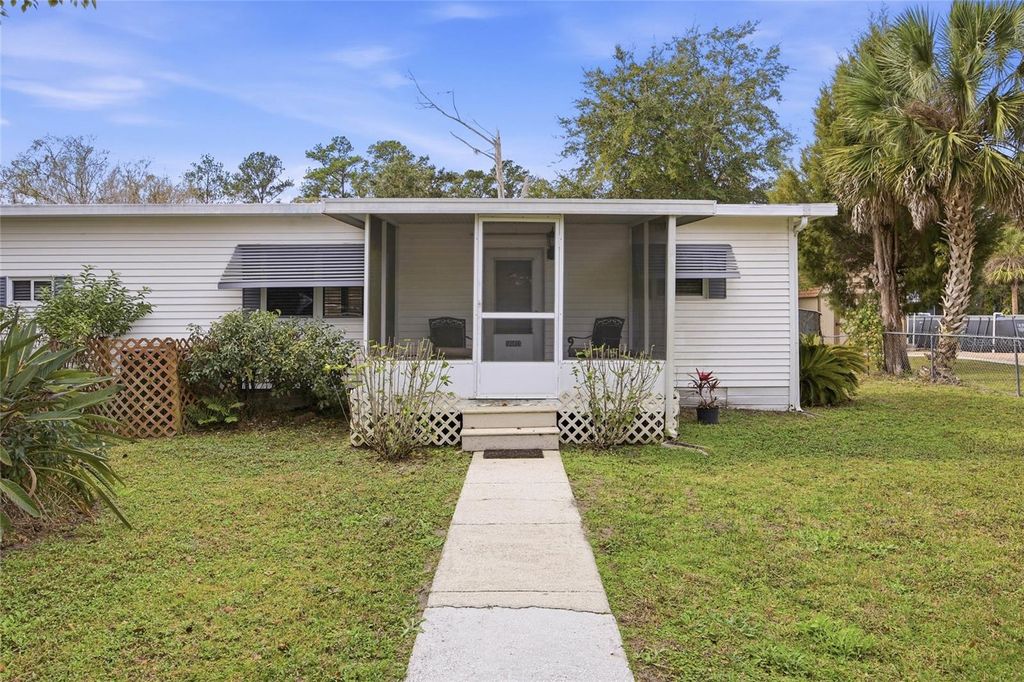 Photo of 56413 Maple Road, Astor, FL 32102 (MLS # O6374523)