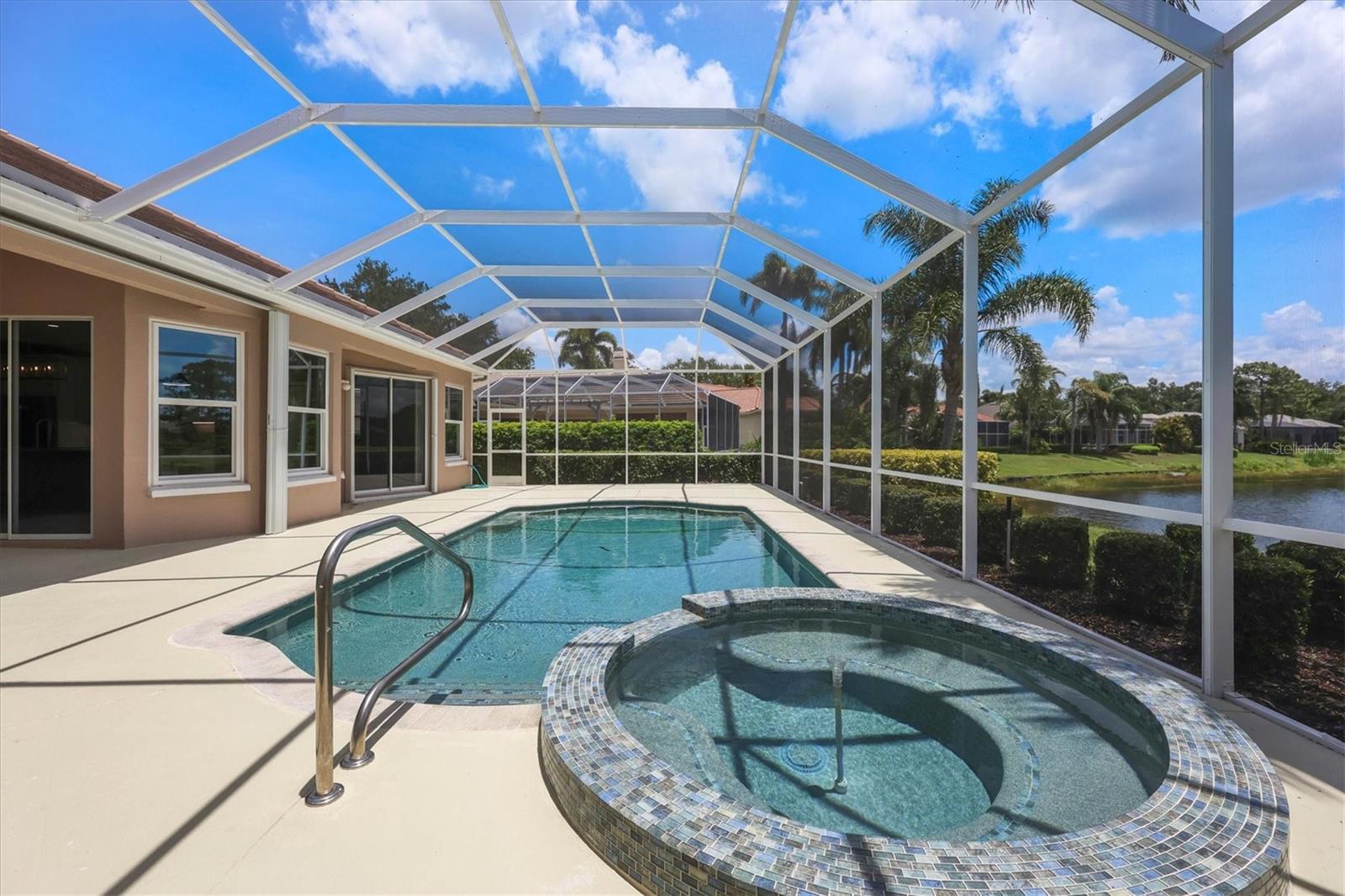 8160 COLLINGWOOD COURT, UNIVERSITY PARK, FL, 34201 4 8160 COLLINGWOOD COURT