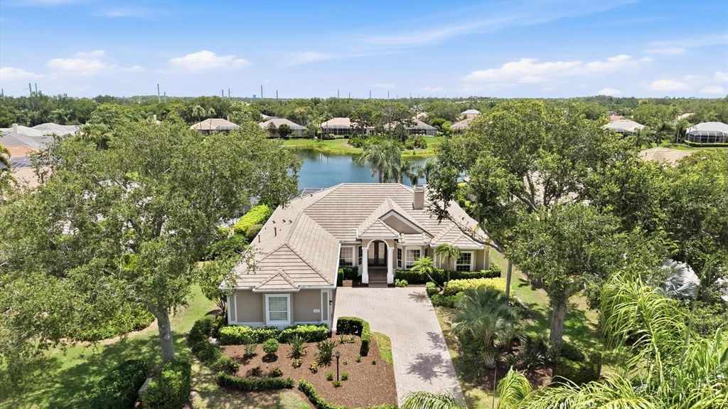Photo of 8160 Collingwood Court, University Park, FL 34201 (MLS # A4693747)