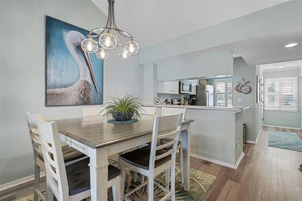 FARMINGTON VISTAS - Residential