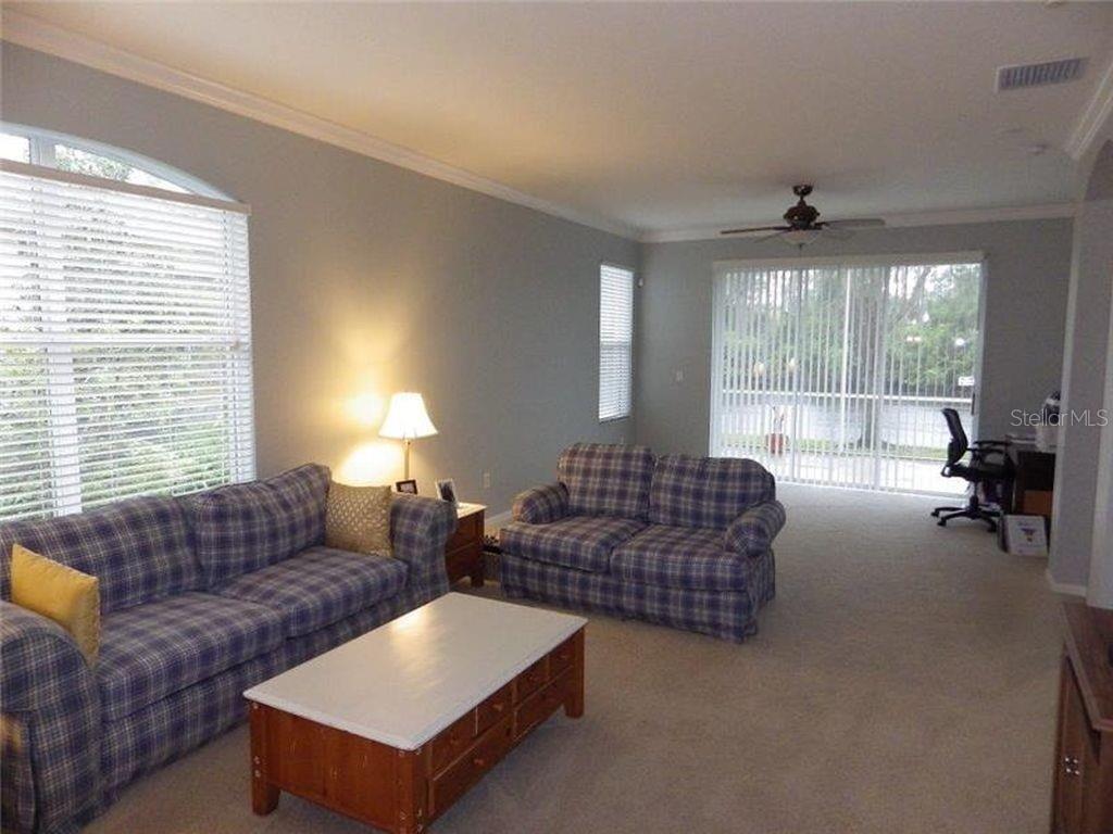 SEVEN OAKS PARCEL S-8A - Residential Lease