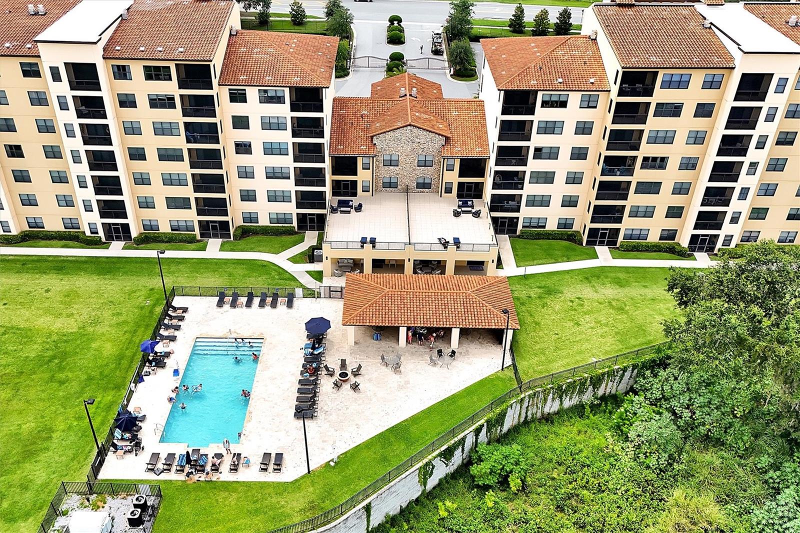 SIENA AT BELLA COLLINA - Residential