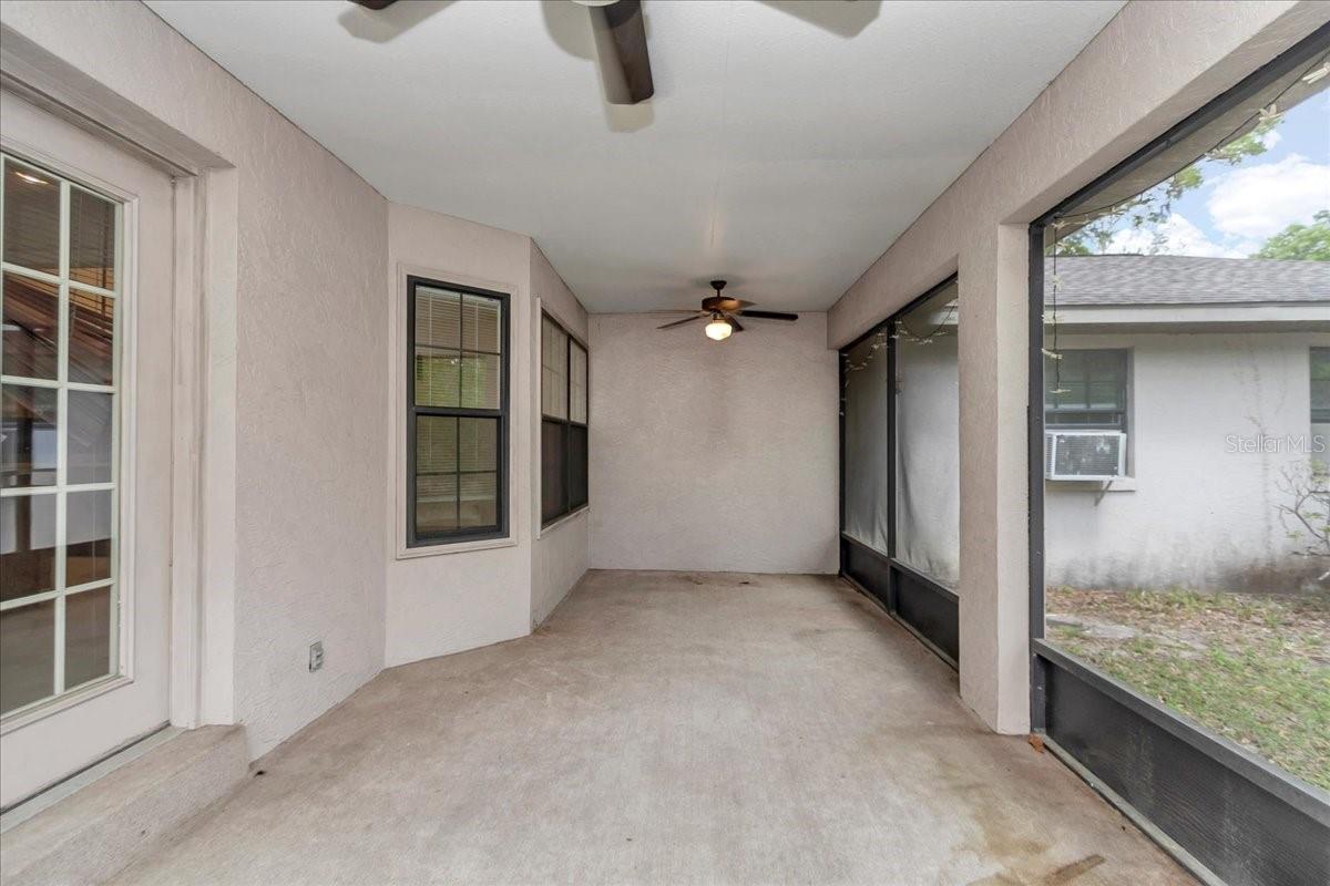 REGAL WOODS - Residential