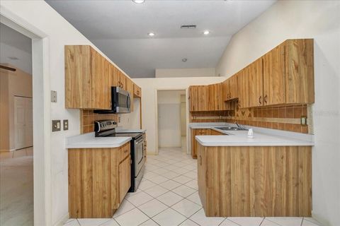 Tiny photo for 5141 SE 36th Avenue, Ocala, FL 34480 (MLS # S5146918)