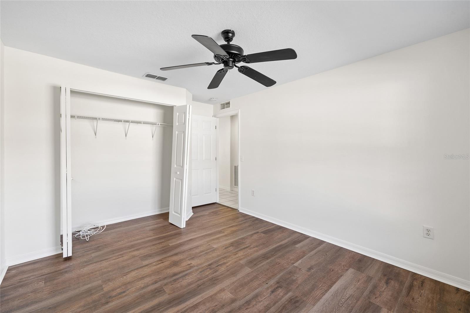 HIGHLAND OAKS - Residential