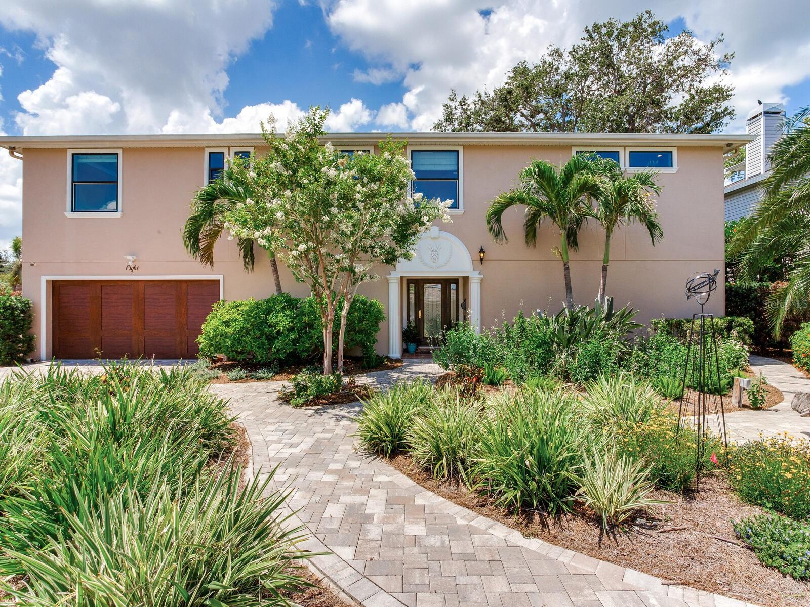 8 SUNSET BAY DRIVE