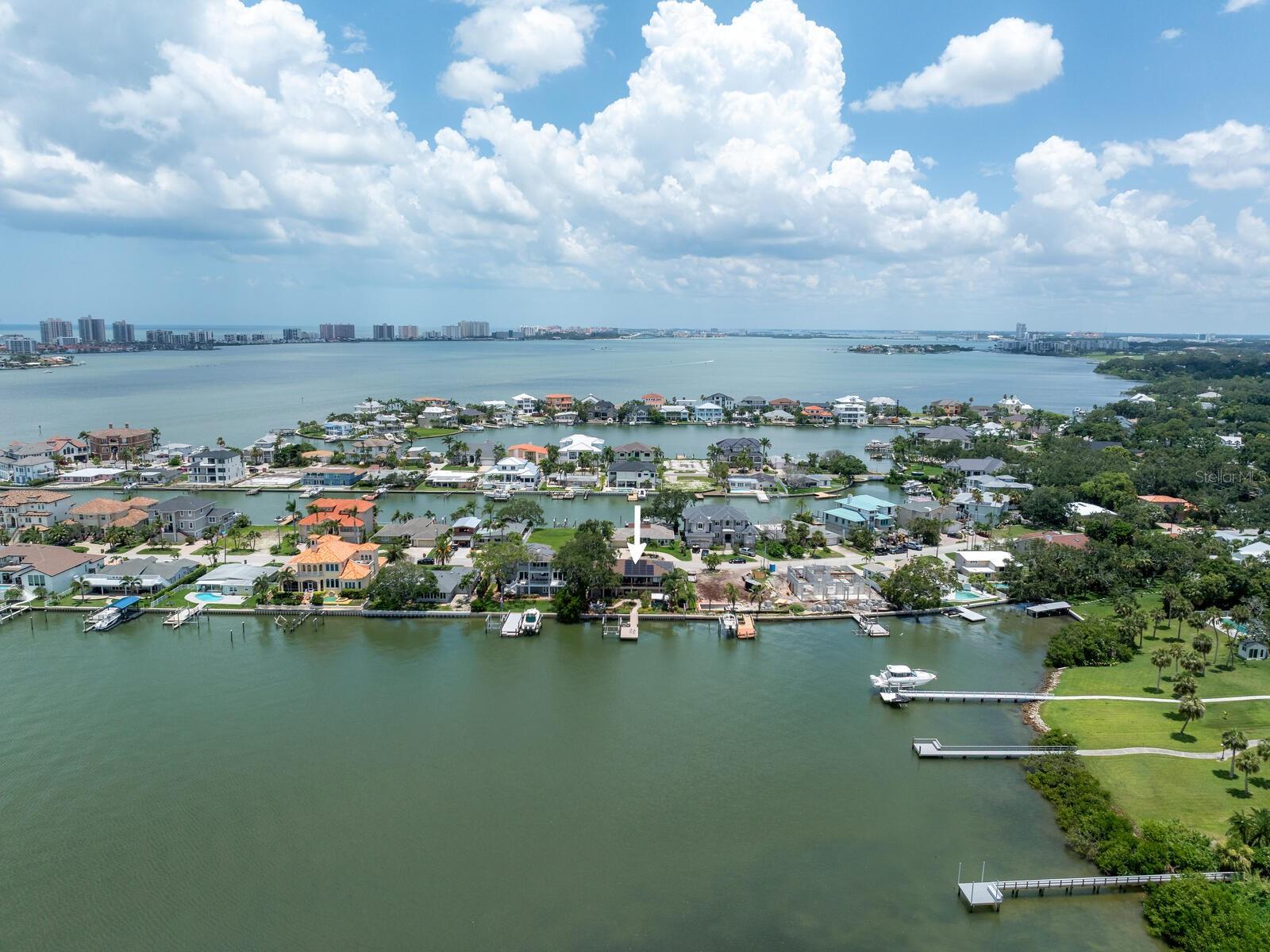 SUNSET BAY - Residential