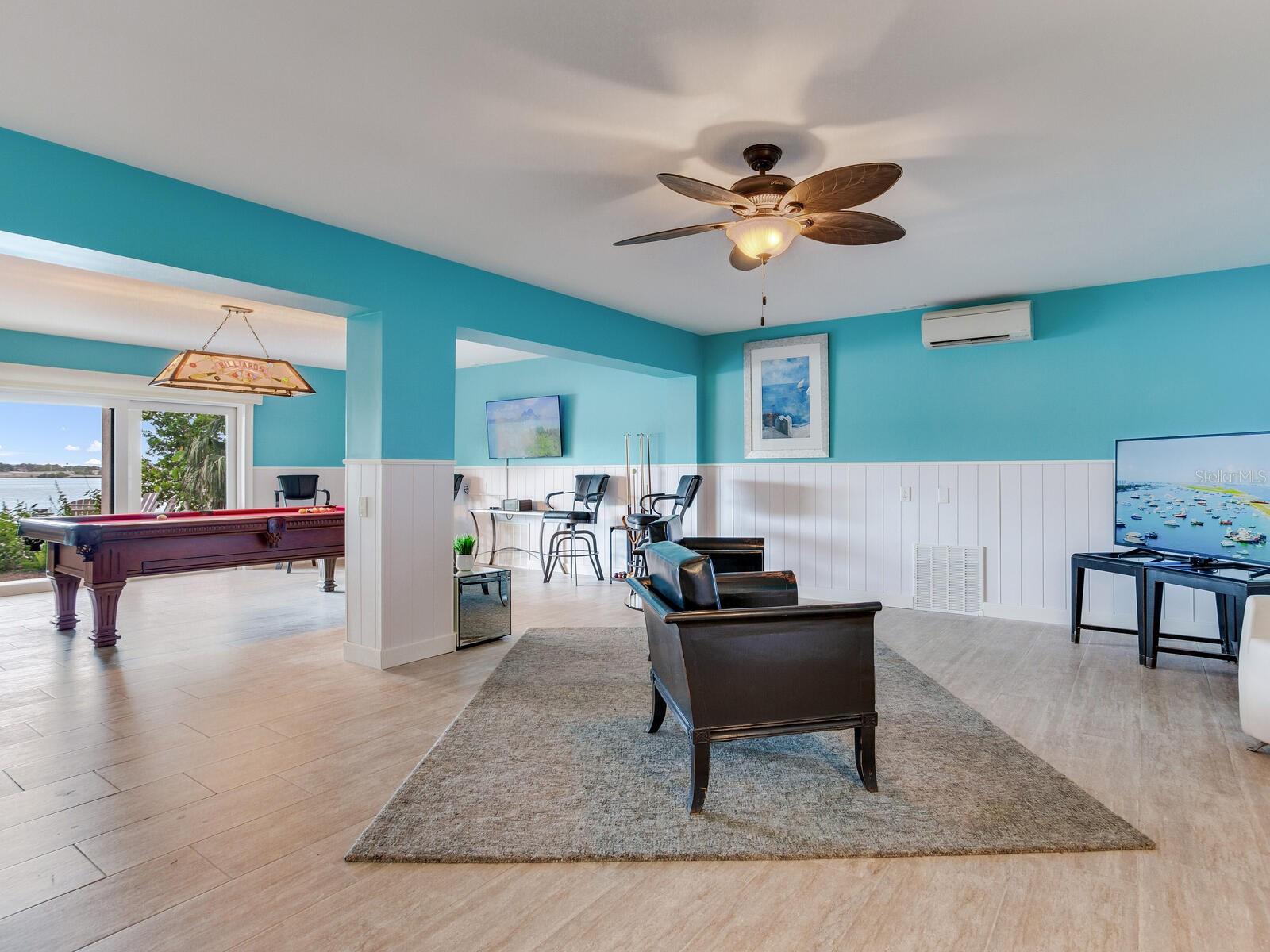SUNSET BAY - Residential