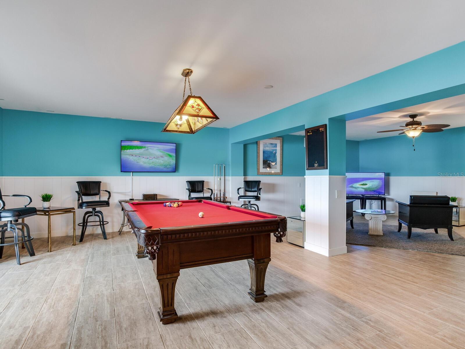 SUNSET BAY - Residential