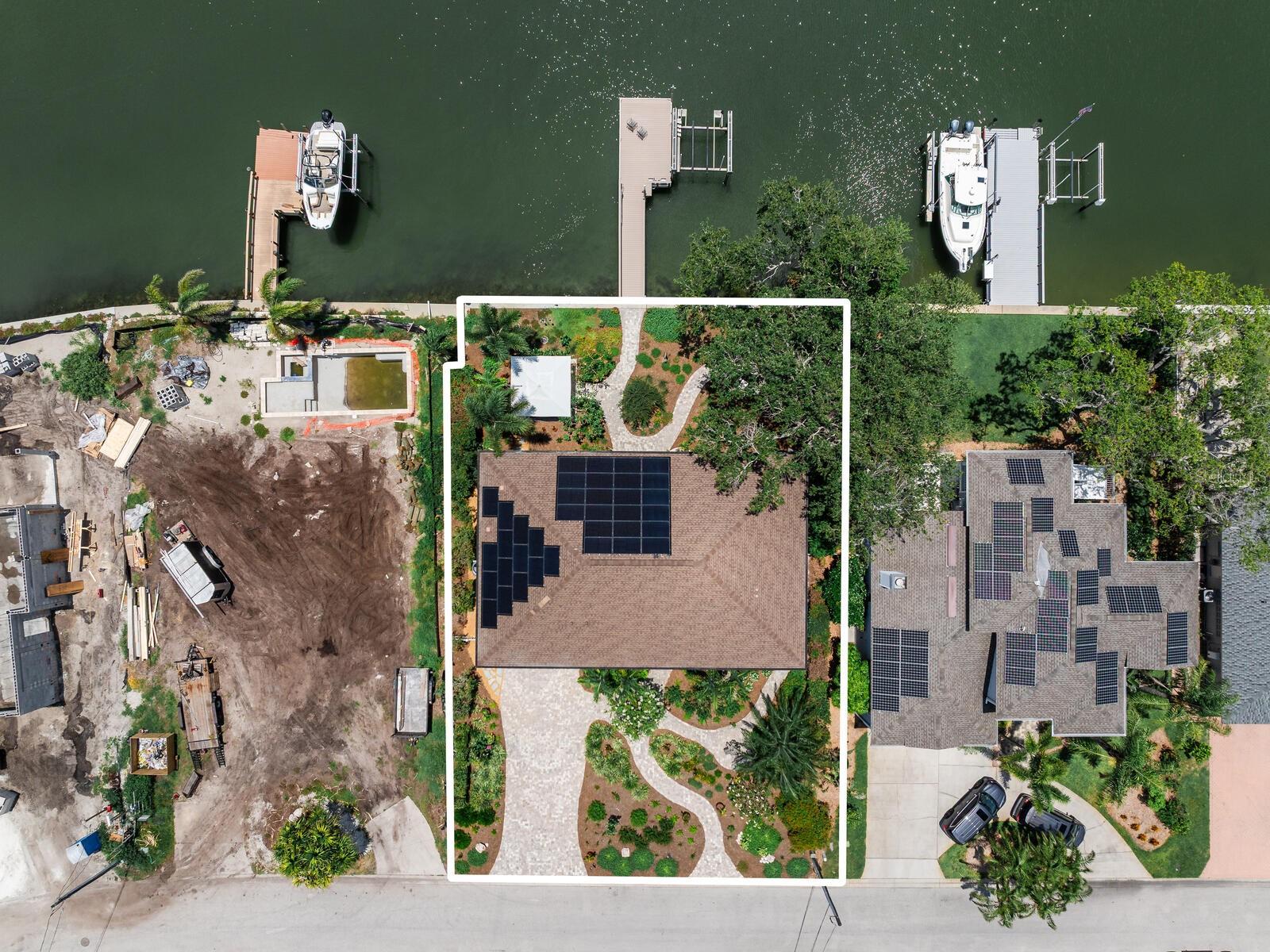 SUNSET BAY - Residential