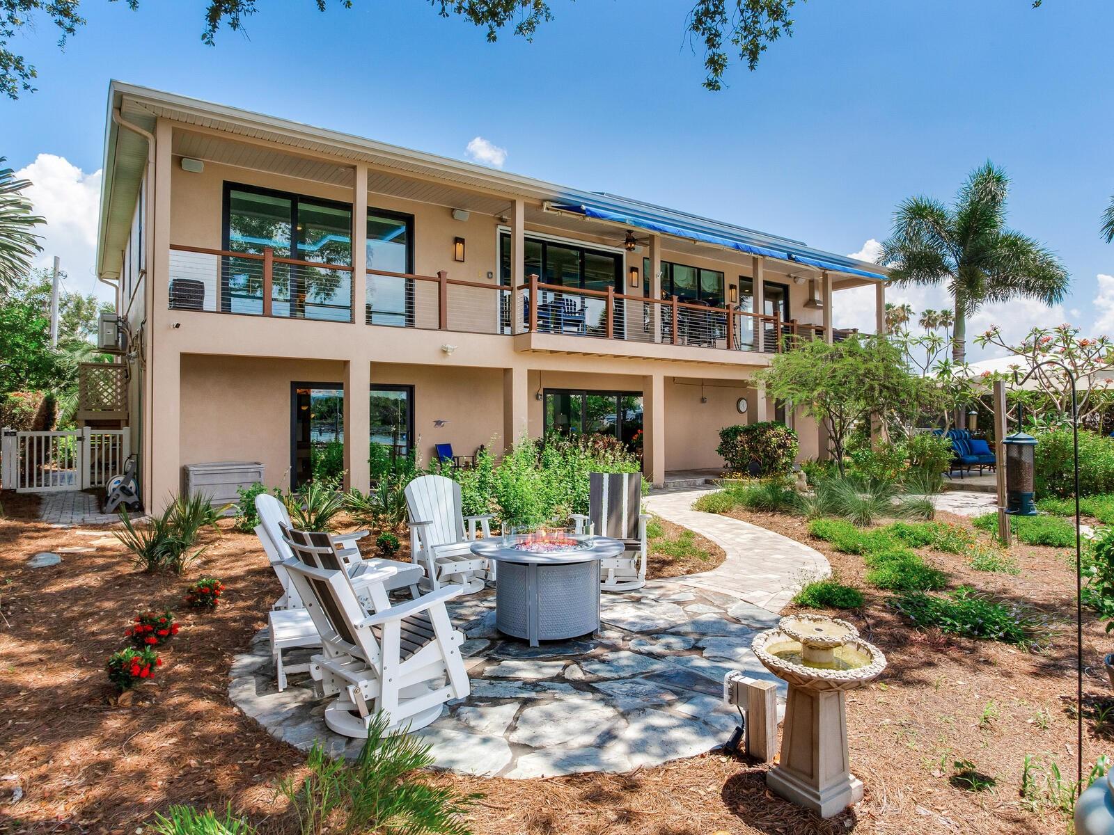 SUNSET BAY - Residential