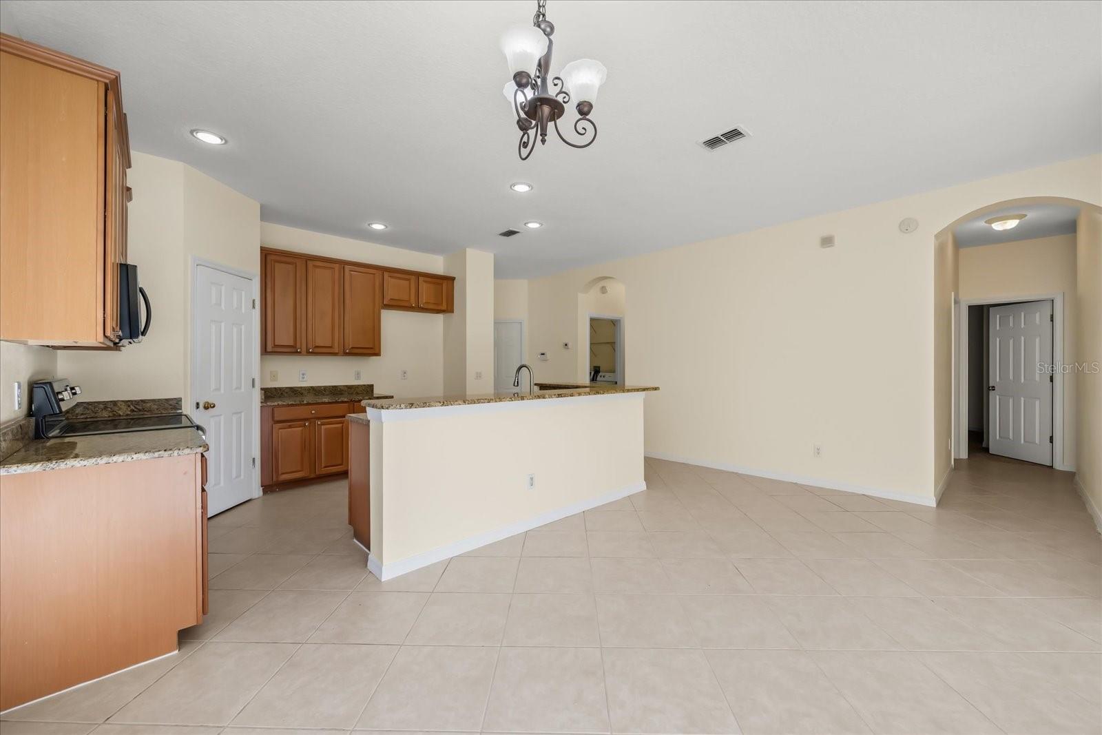 9427 EDENSHIRE CIRCLE