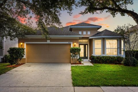Photo of 9427 Edenshire Circle, Orlando, FL 32836 (MLS # S5136921)