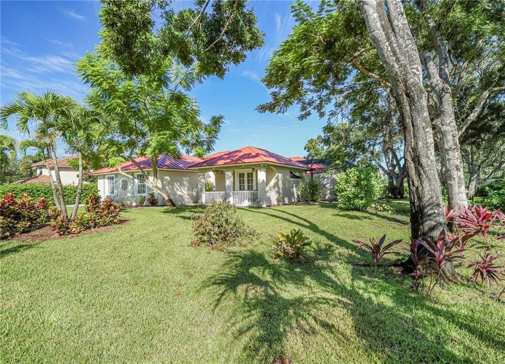 5160 ROSEWOOD LANE, VERO BEACH, FL, 32966/$749,000 3 5160 ROSEWOOD LANE