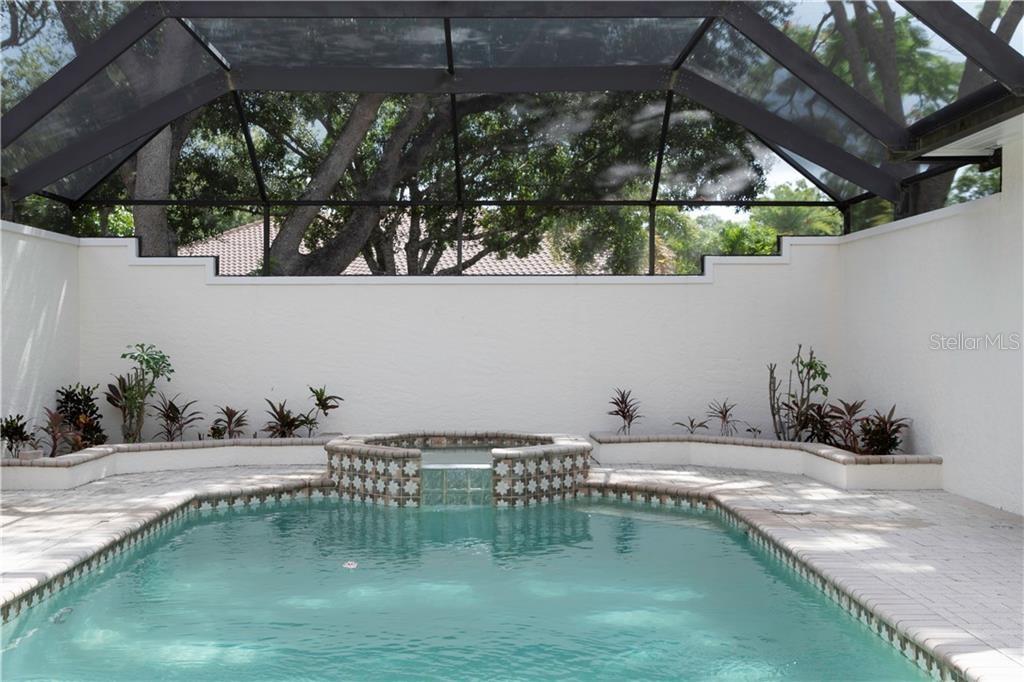 5160 ROSEWOOD LANE, VERO BEACH, FL, 32966/$730,000 1 5160 ROSEWOOD LANE