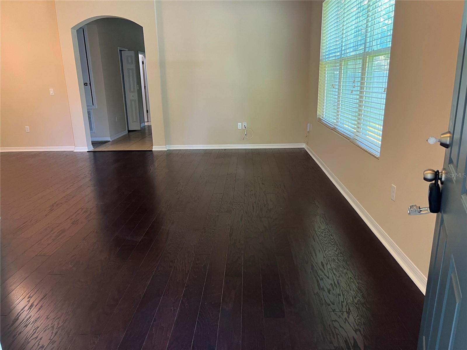 SIGNATURE LAKES PH 02 A B H I J - Residential Lease