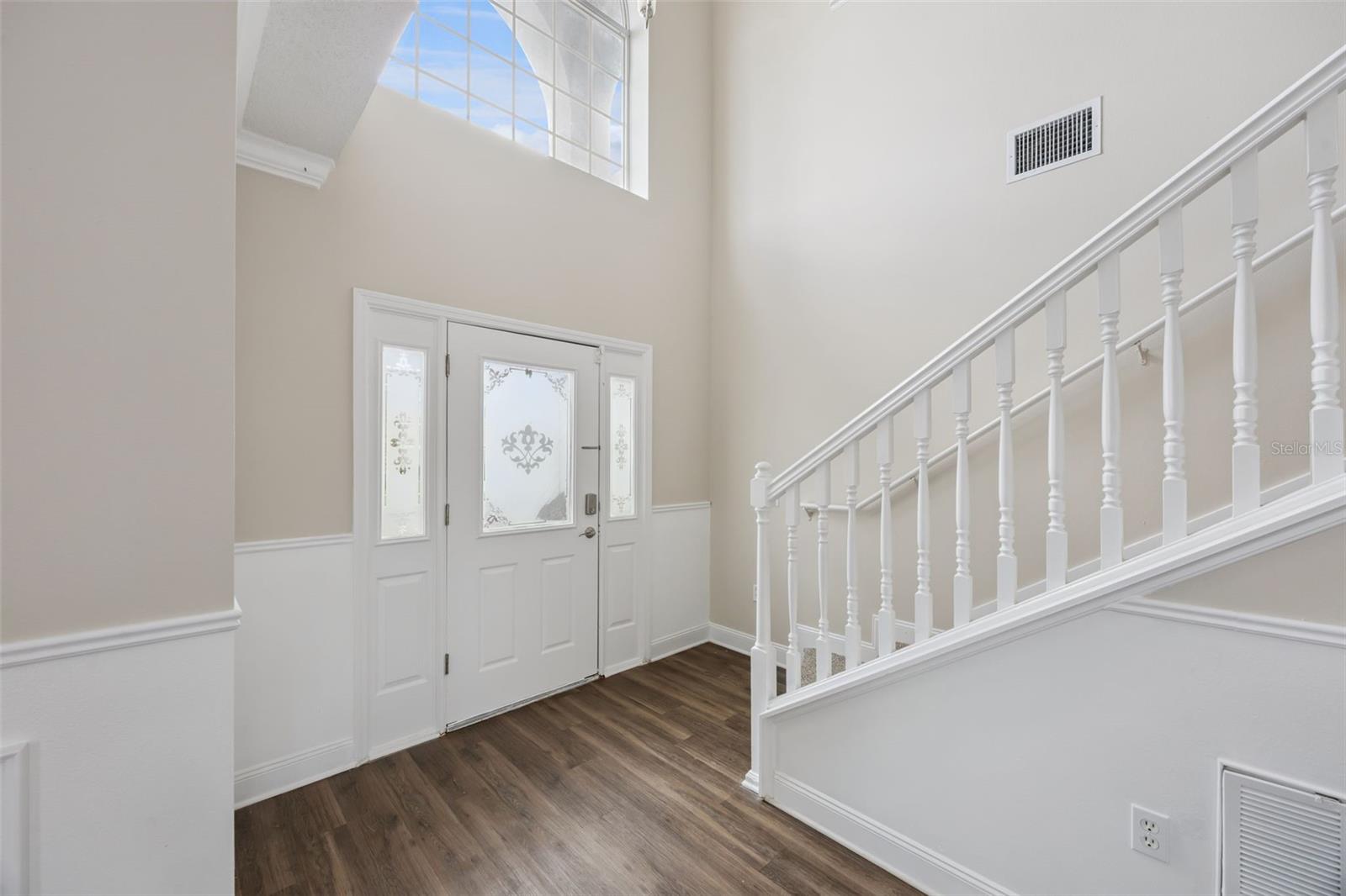 CALLA LILY COVE AT CRESCENT LAKE - Residential