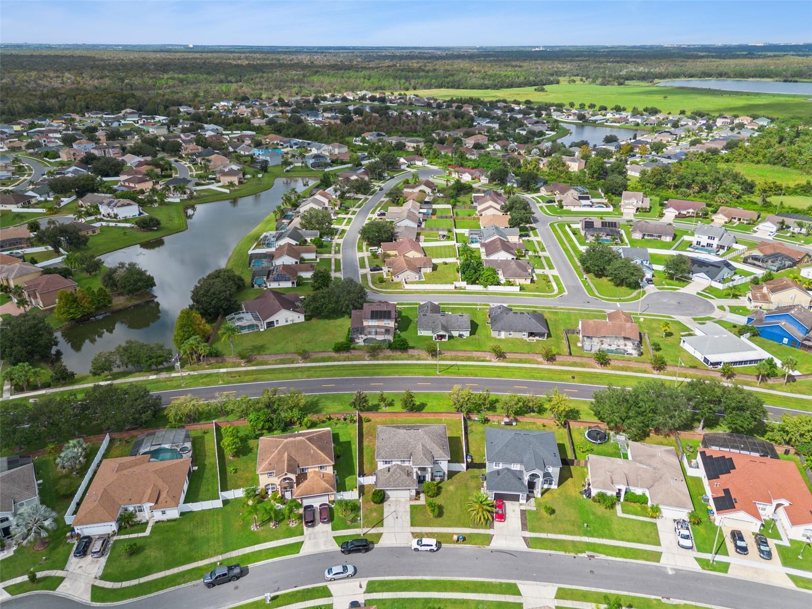 CALLA LILY COVE AT CRESCENT LAKE - Residential