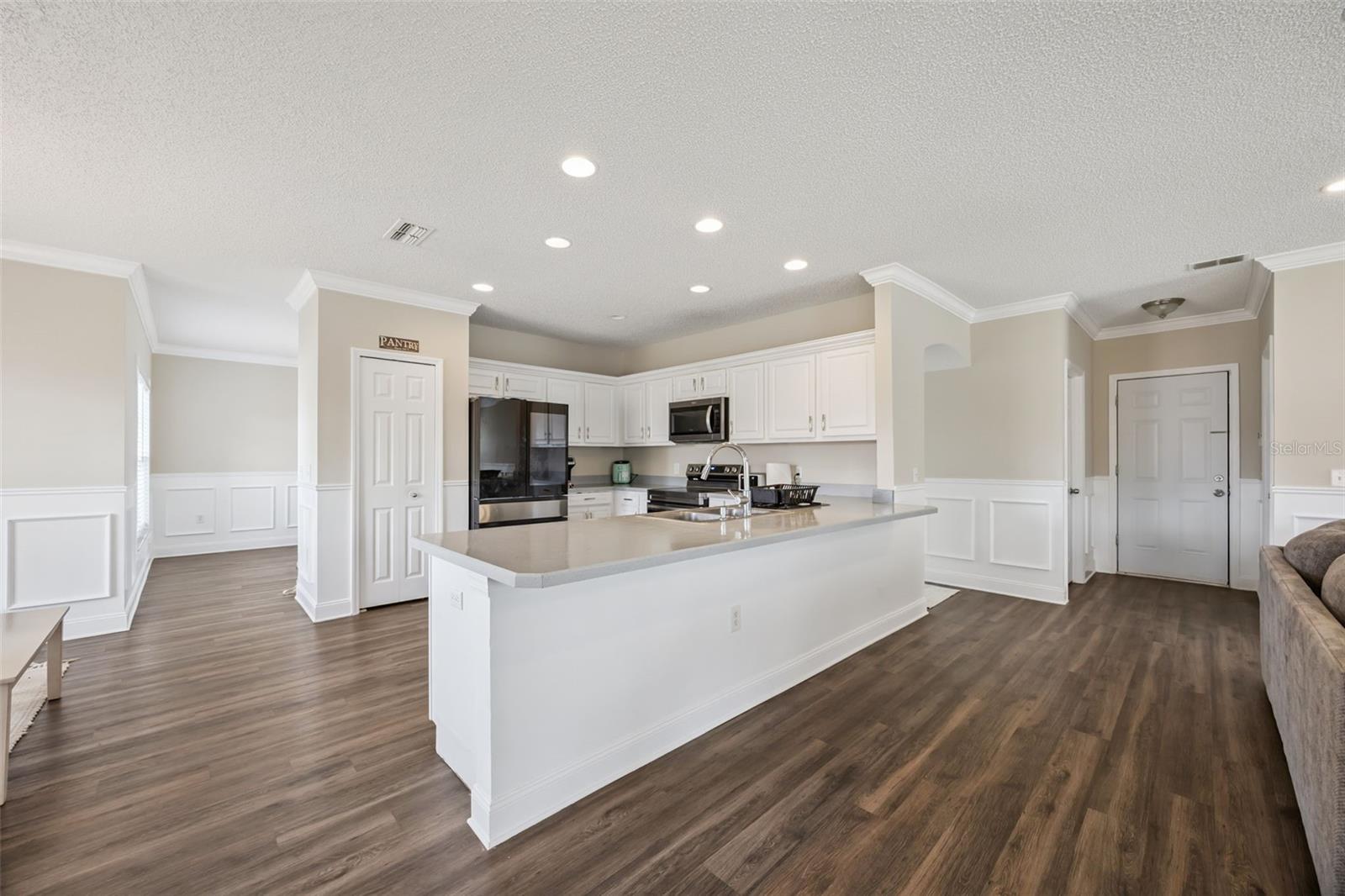 CALLA LILY COVE AT CRESCENT LAKE - Residential