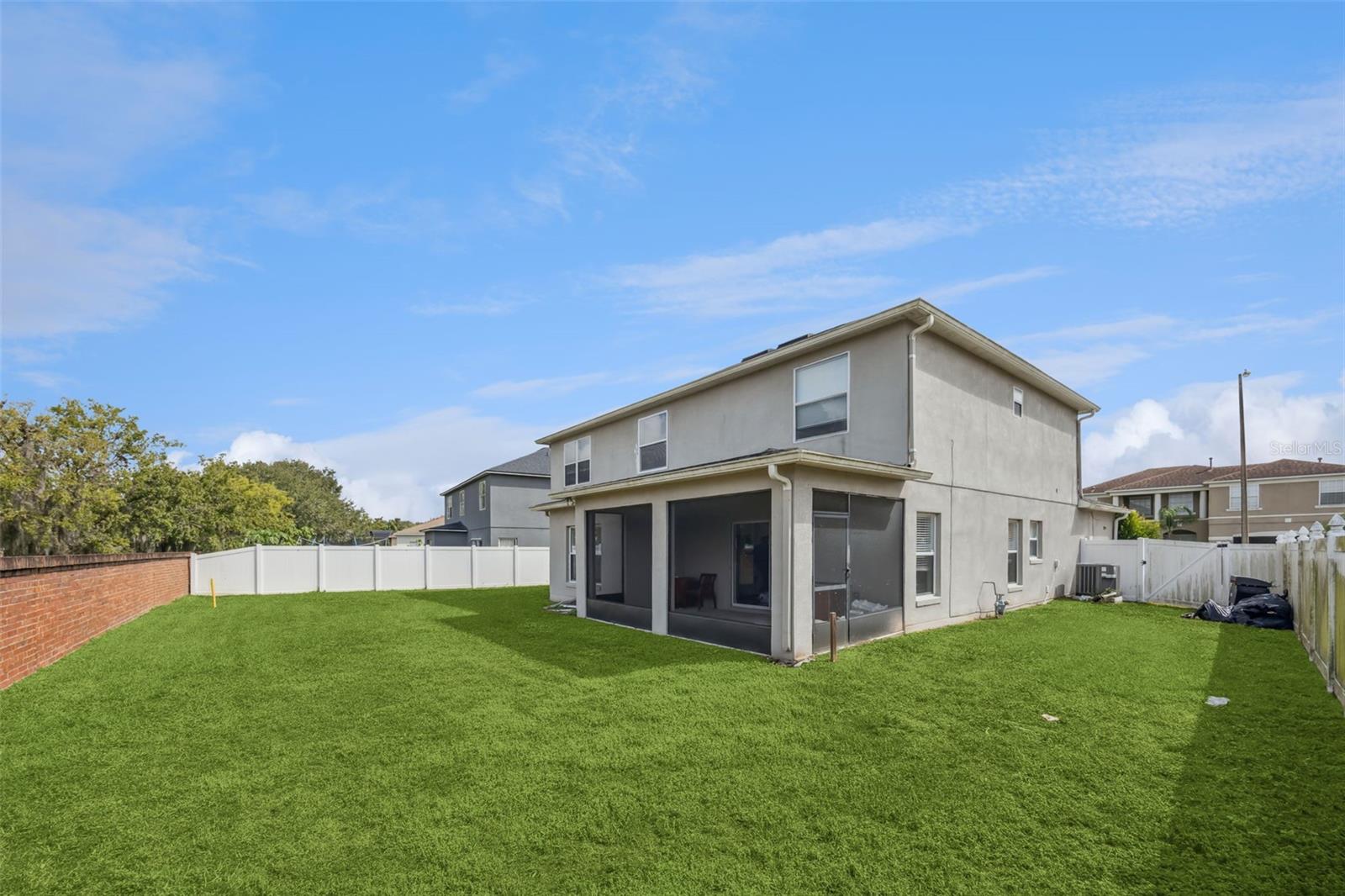 CALLA LILY COVE AT CRESCENT LAKE - Residential