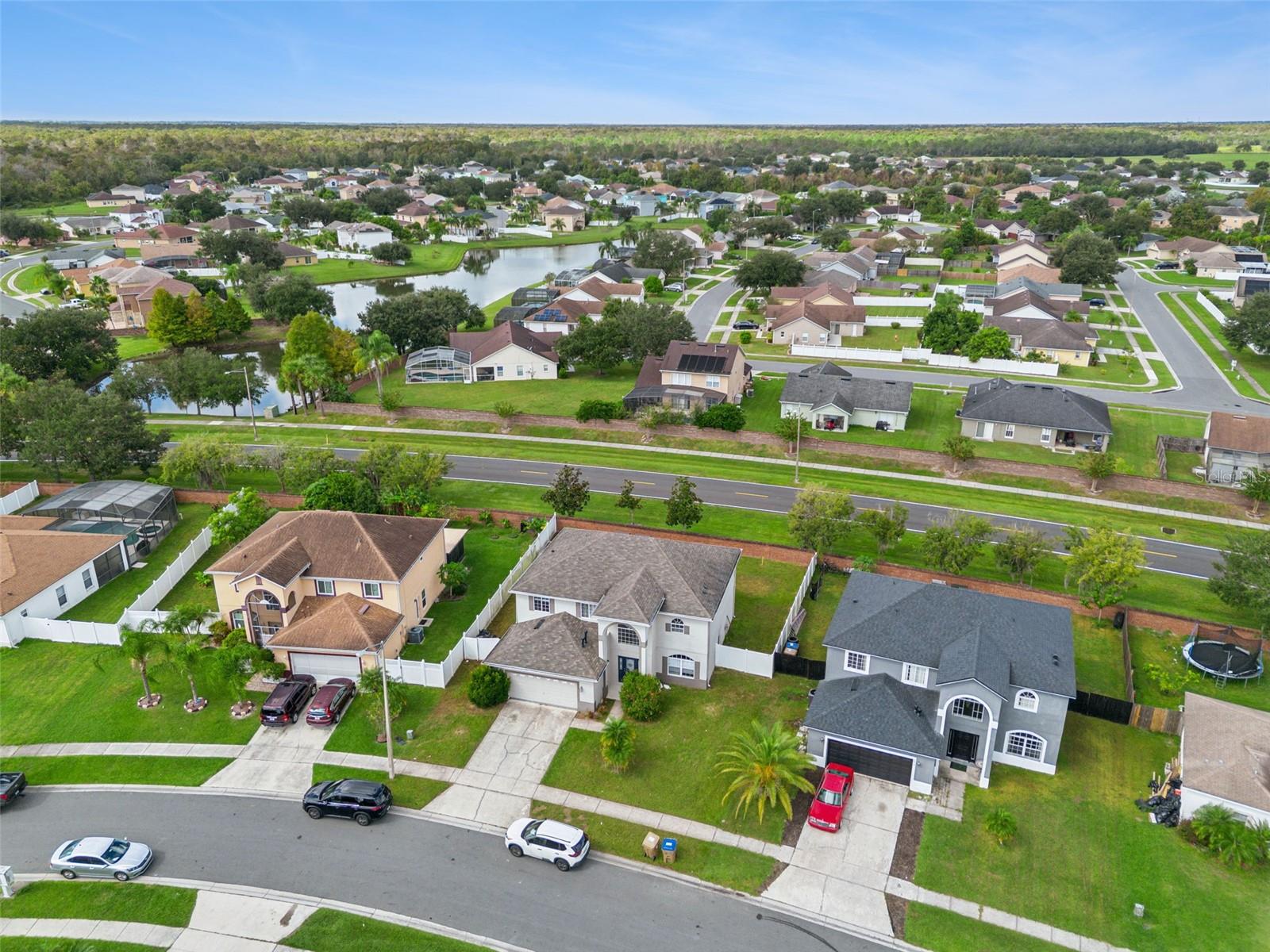 CALLA LILY COVE AT CRESCENT LAKE - Residential