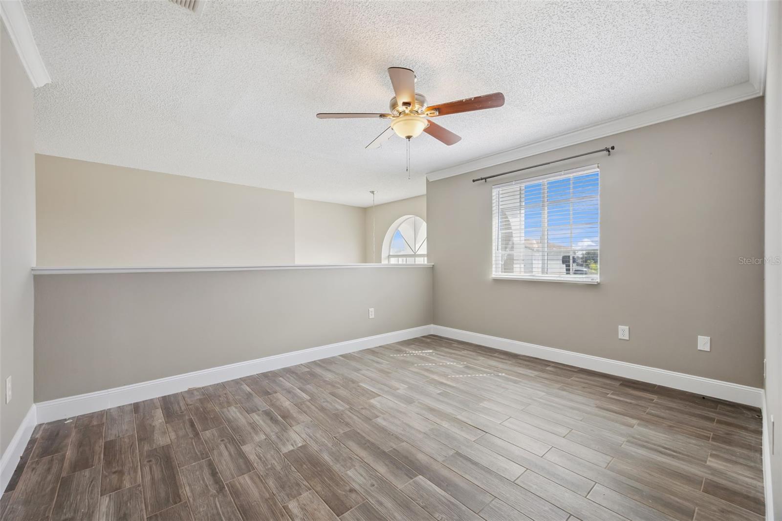 CALLA LILY COVE AT CRESCENT LAKE - Residential