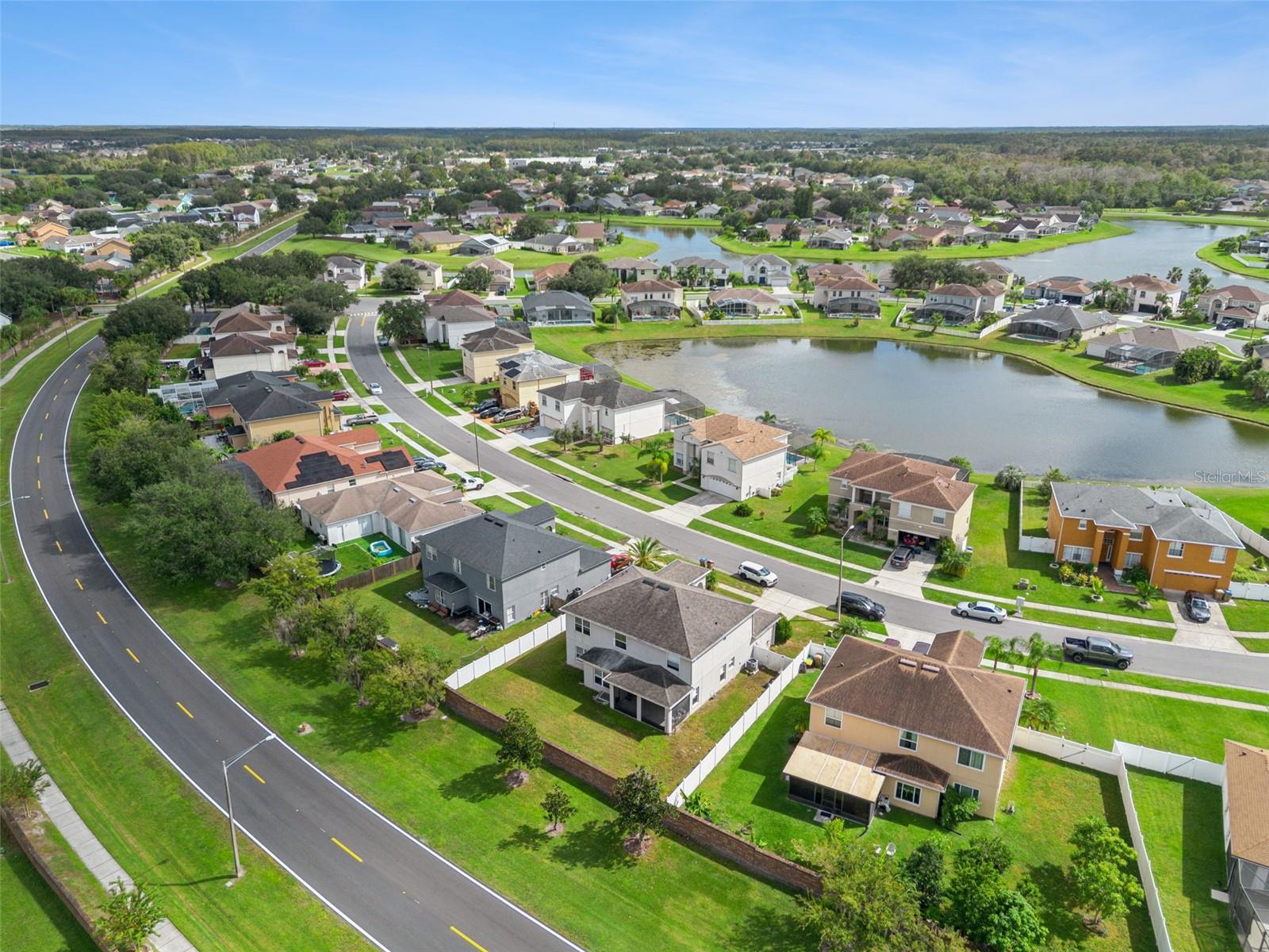 CALLA LILY COVE AT CRESCENT LAKE - Residential