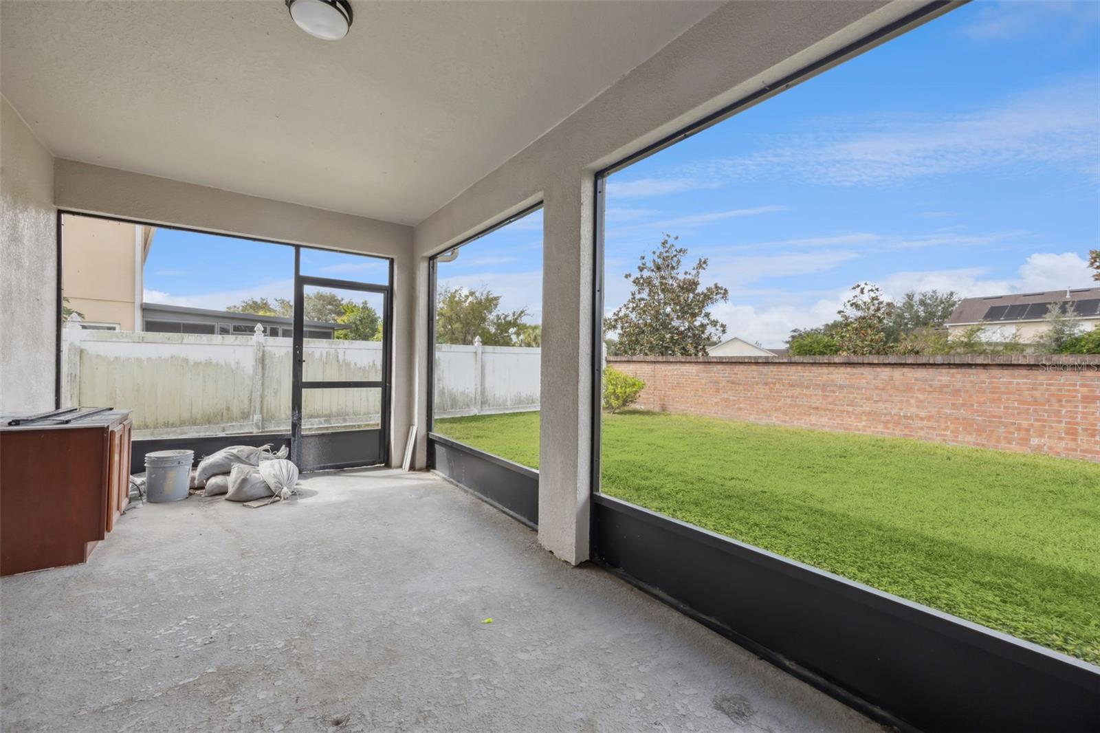 CALLA LILY COVE AT CRESCENT LAKE - Residential