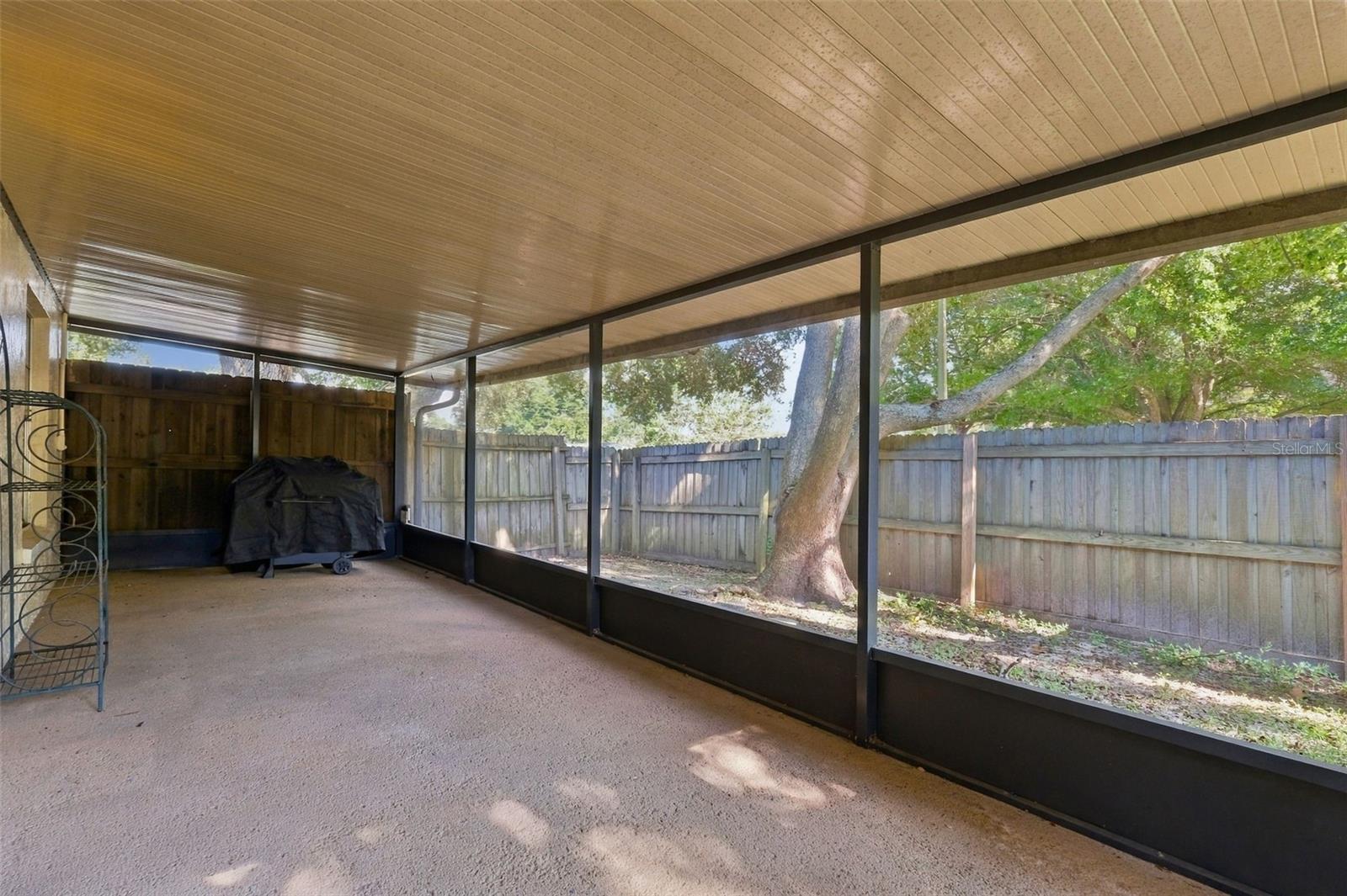 2872 WESLEYAN DRIVE