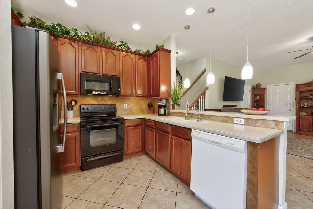 VENETIAN BAY - Residential