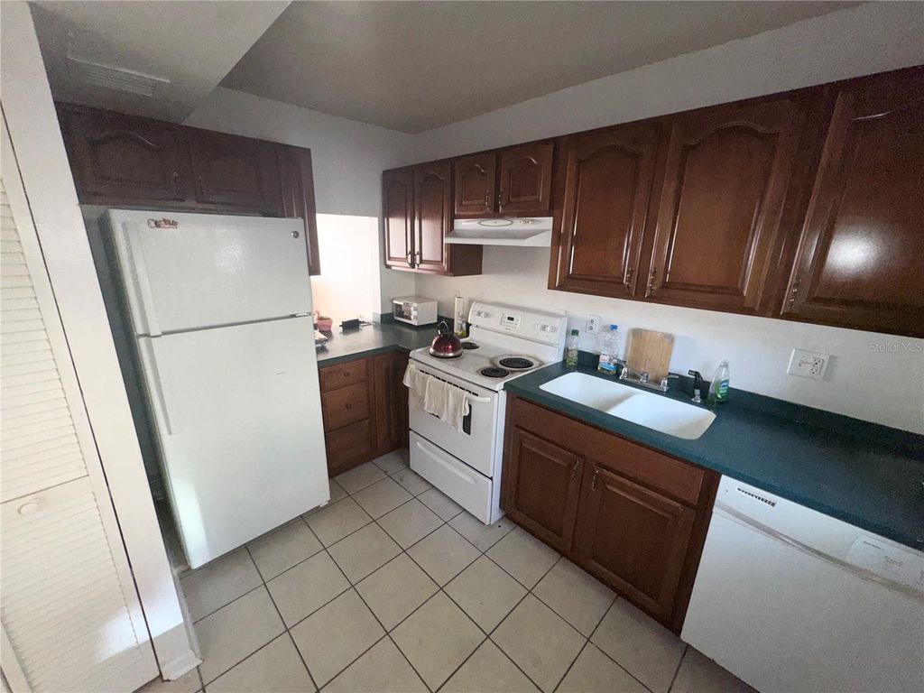 Photo of 703 SW 75th Street #107, Gainesville, FL 32607 (MLS # GC534497)