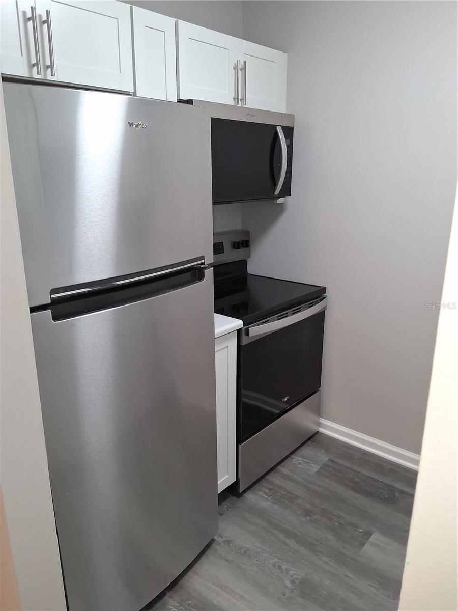 HILL CREST VILLAS - Residential