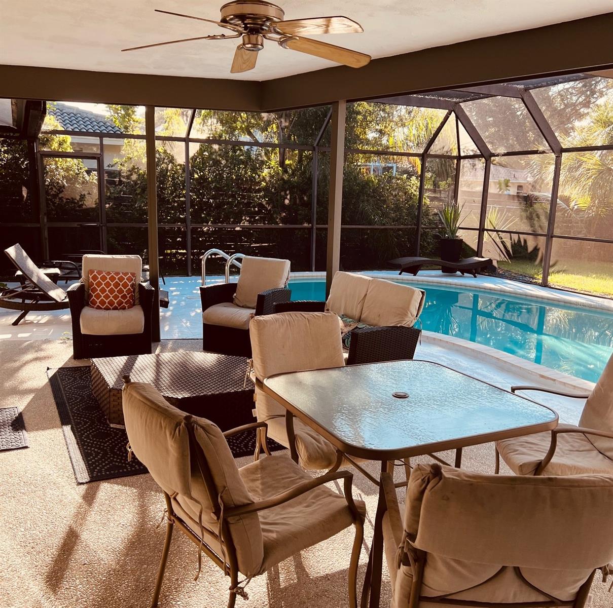 GULF GATE WOODS - Residential Lease
