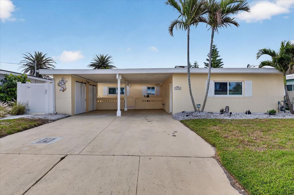 Photo of 16126 4th Street E, Redington Beach, FL 33708 (MLS # W7885288)
