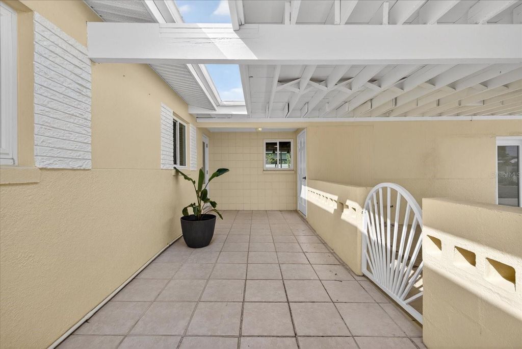 Photo of 16126 4th Street E, Redington Beach, FL 33708 (MLS # W7885288)