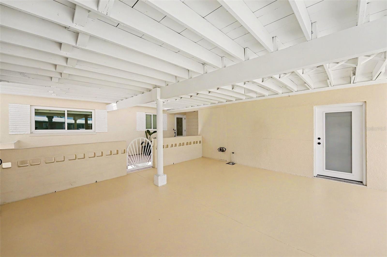 REDINGTON BEACH HOMES 6TH ADD - Residential