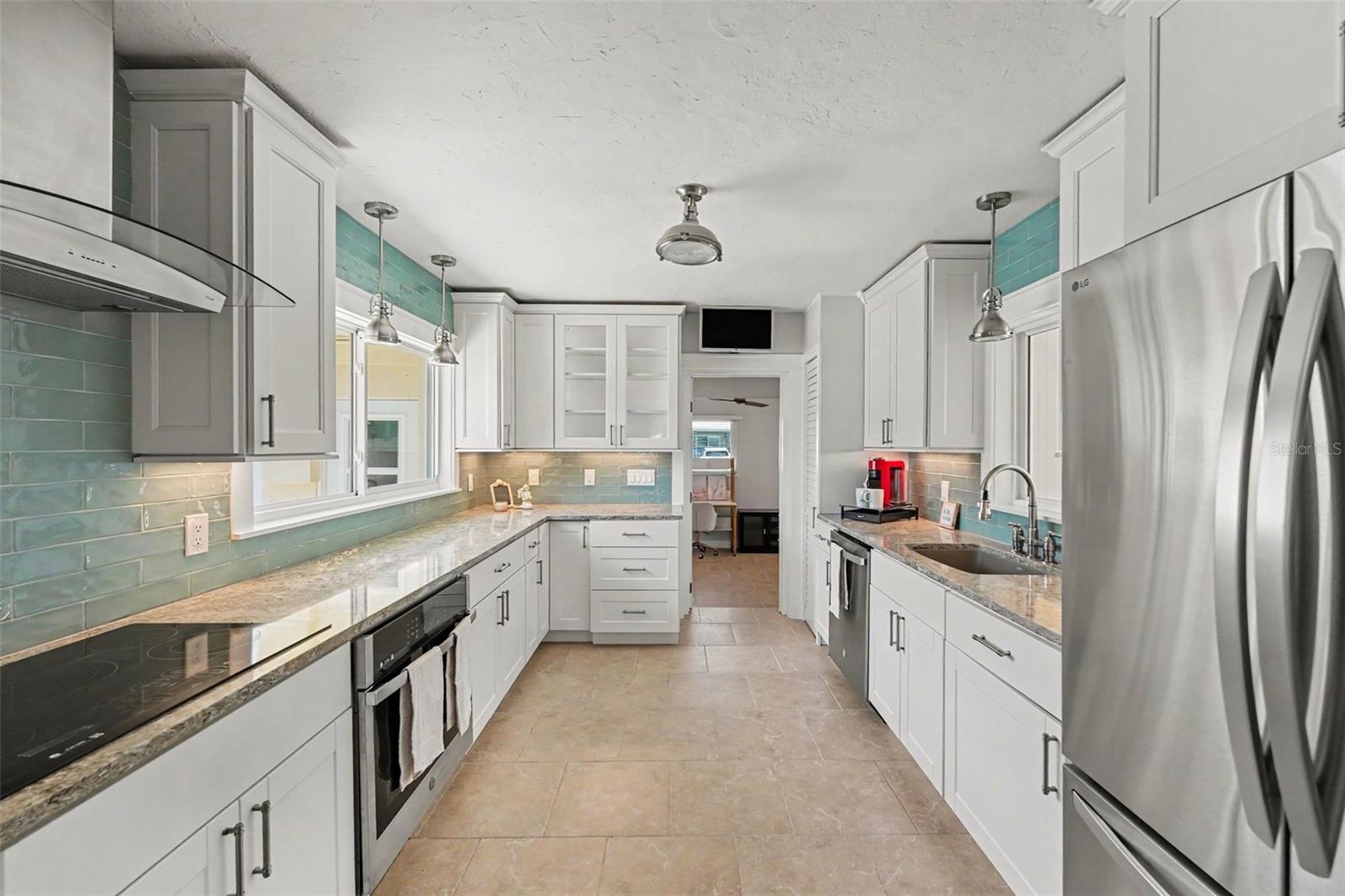 REDINGTON BEACH HOMES 6TH ADD - Residential