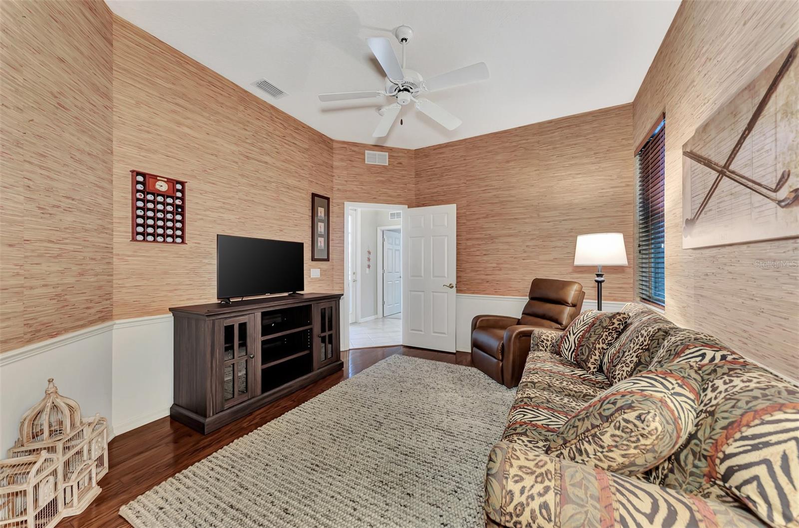 VENICE GOLF & COUNTRY CLUB - Residential Lease