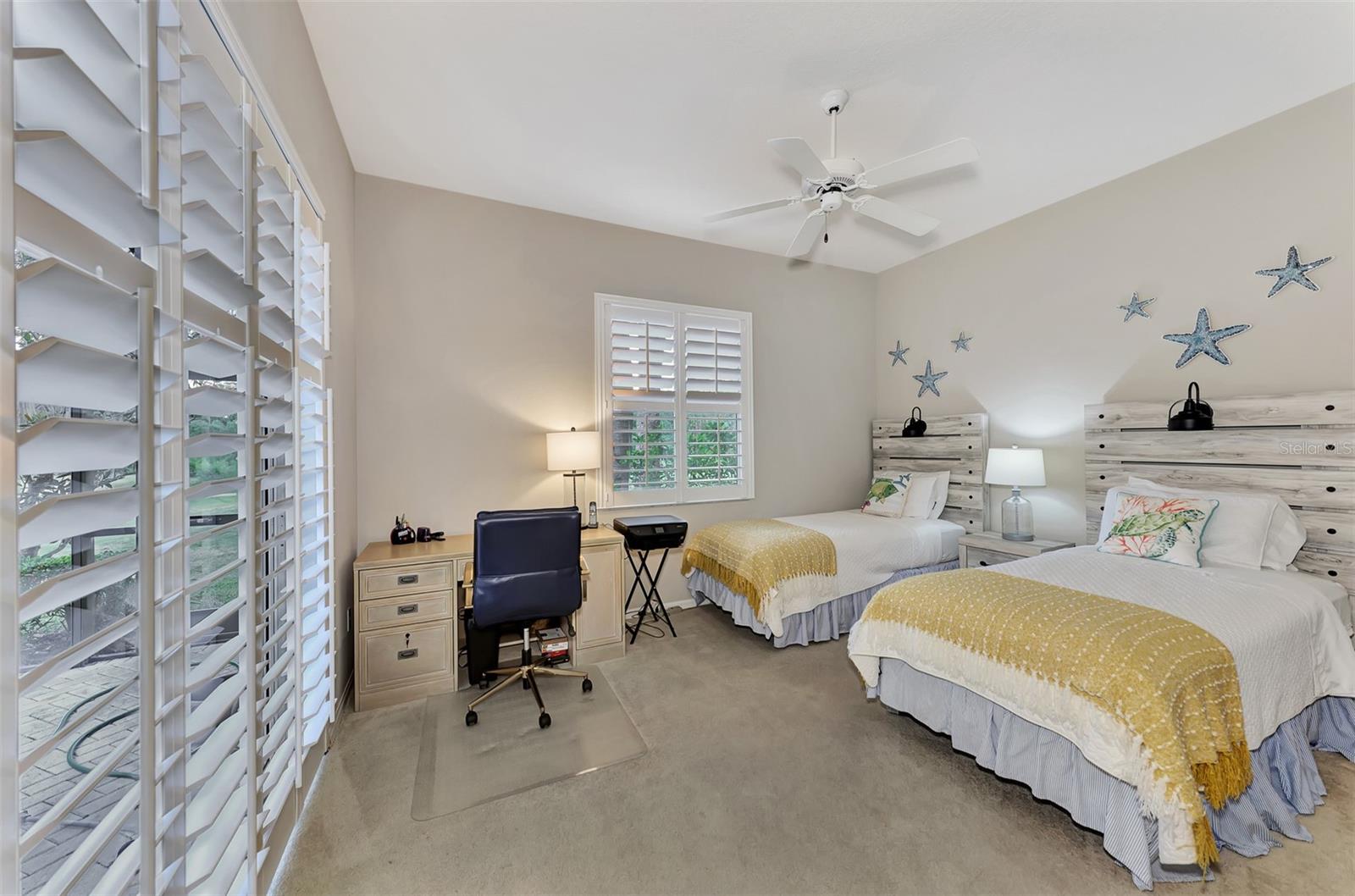 VENICE GOLF & COUNTRY CLUB - Residential Lease