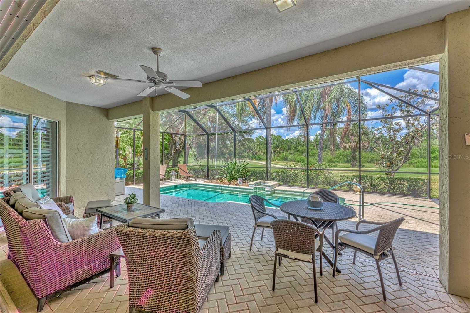VENICE GOLF & COUNTRY CLUB - Residential Lease