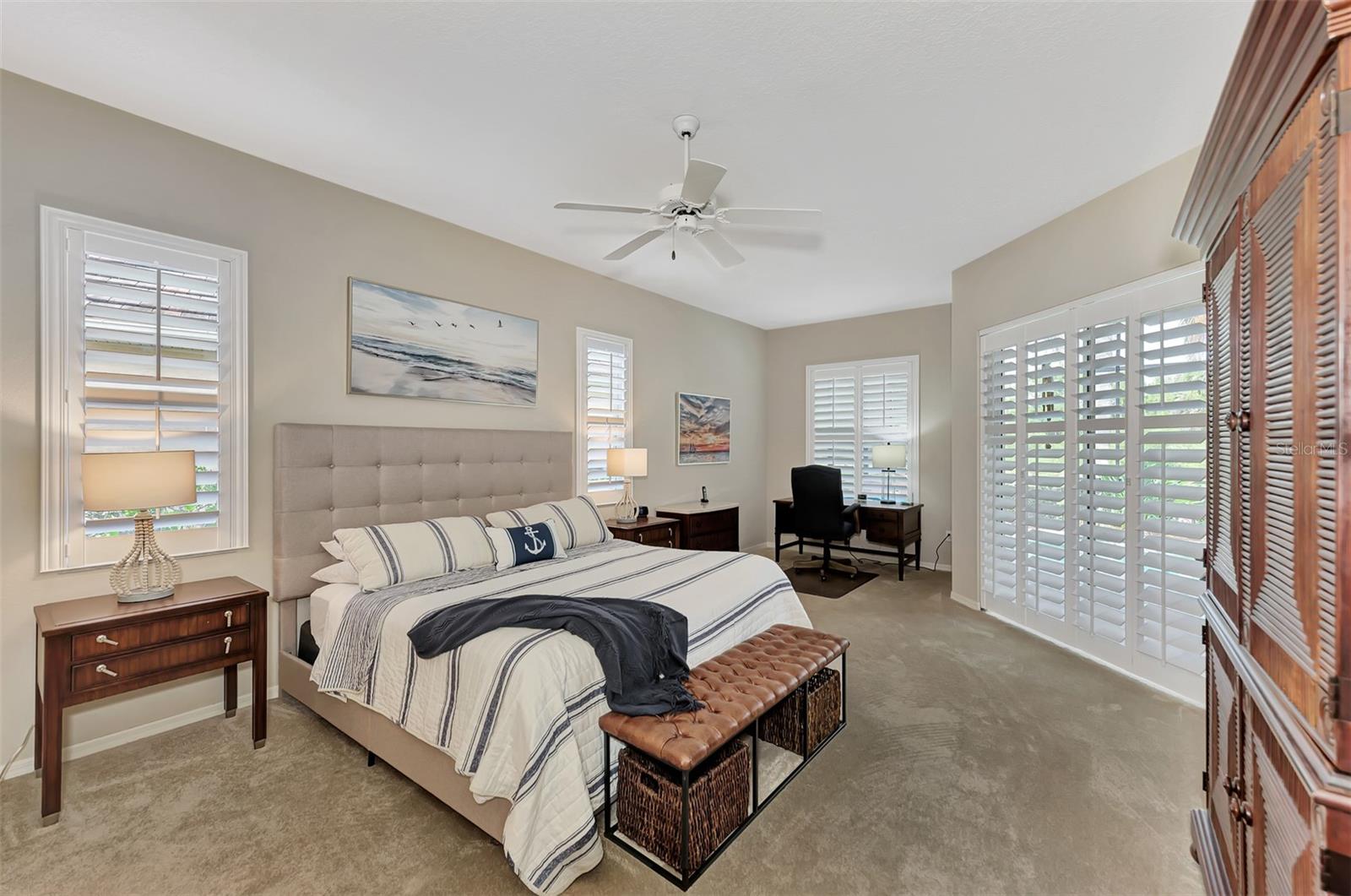 VENICE GOLF & COUNTRY CLUB - Residential Lease