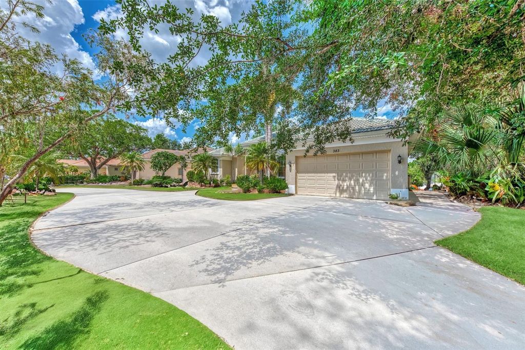 Photo of 383 Cedarbrook Court, Venice, FL 34292 (MLS # A4662260)