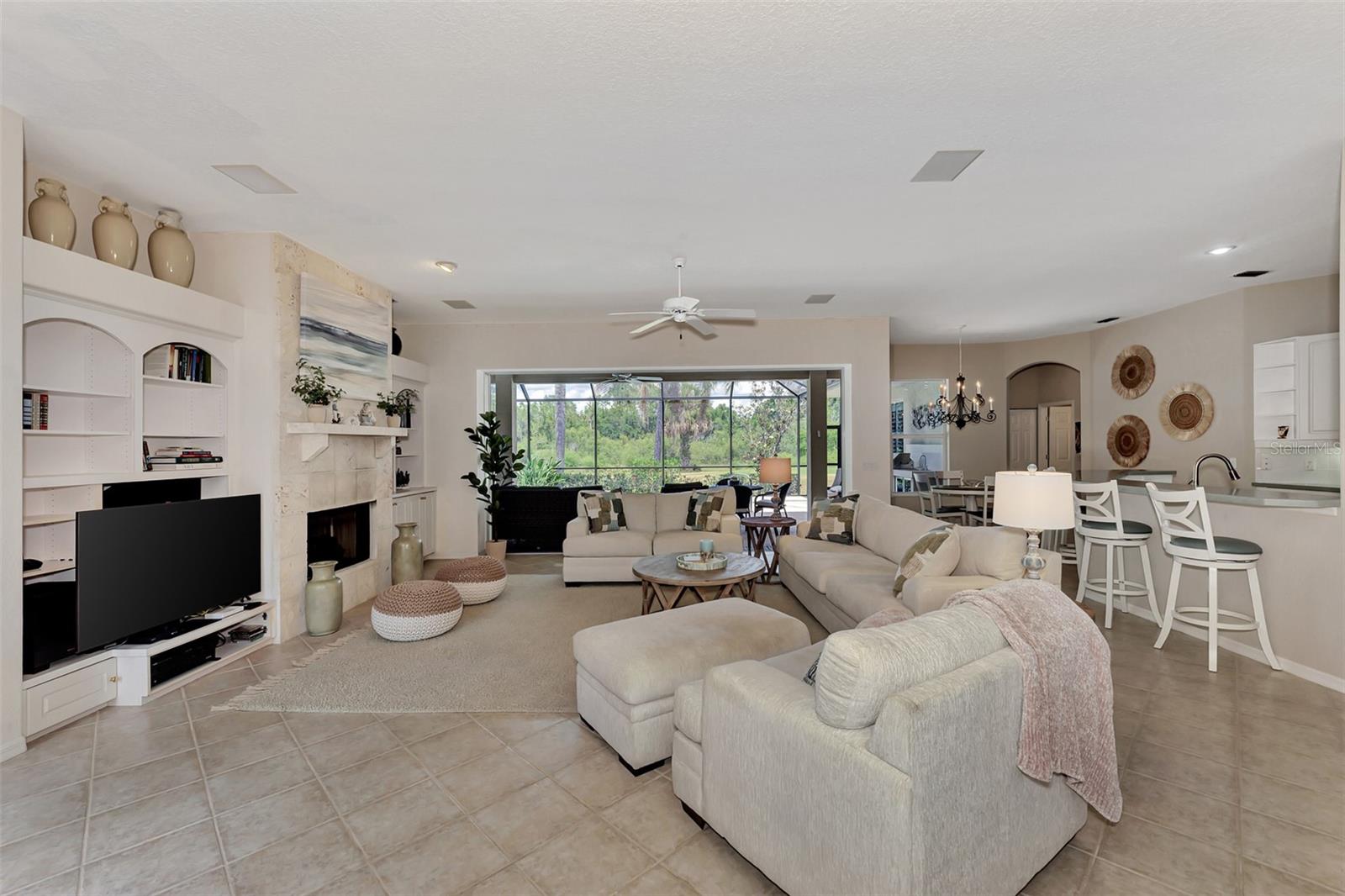 VENICE GOLF & COUNTRY CLUB - Residential Lease