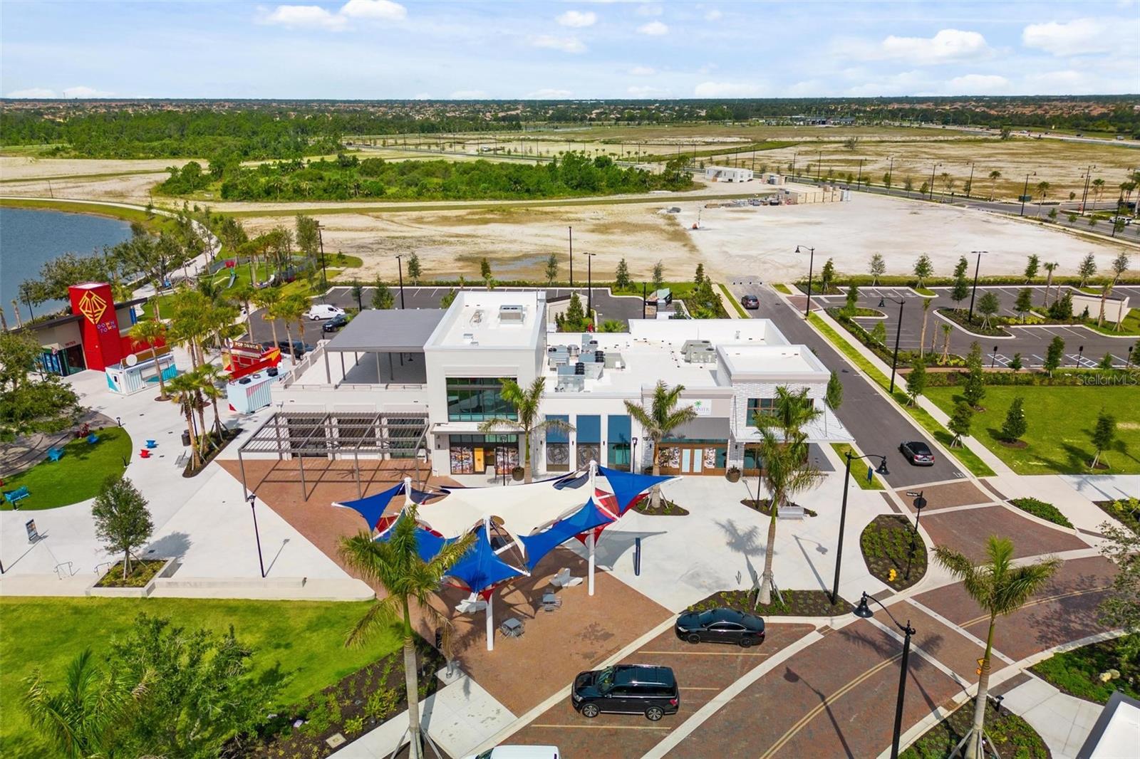 GRAND PALM PHASE 1A - Residential