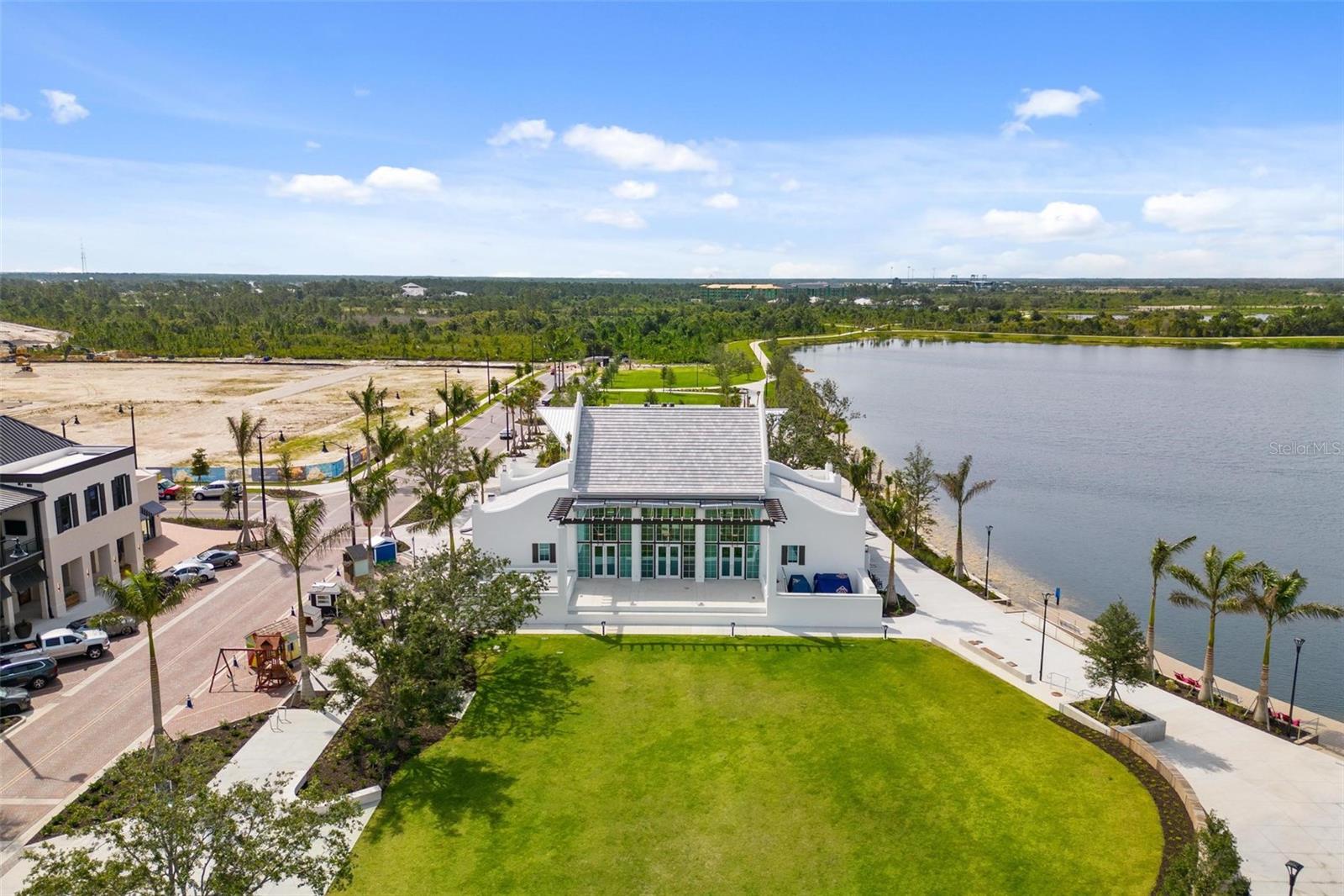 GRAND PALM PHASE 1A - Residential