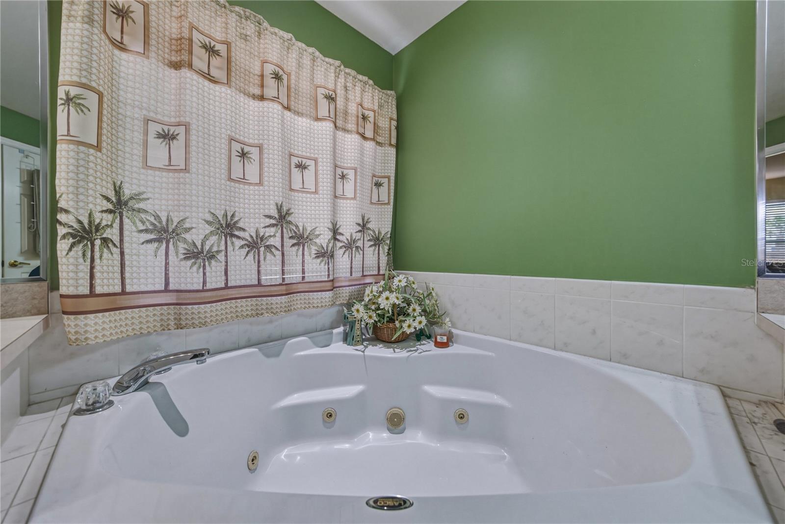 ELOISE POINTE ESTATES - Residential