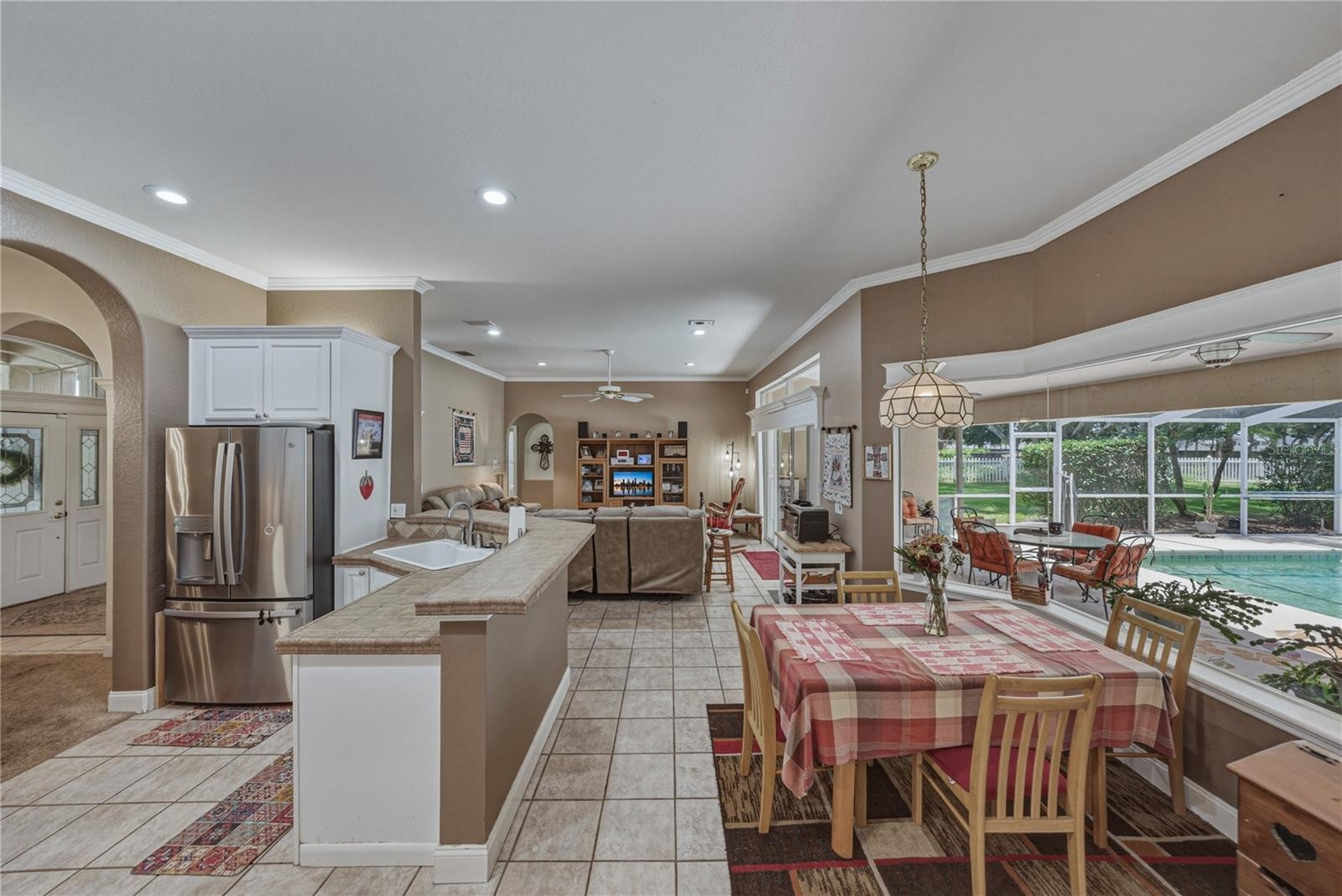 ELOISE POINTE ESTATES - Residential