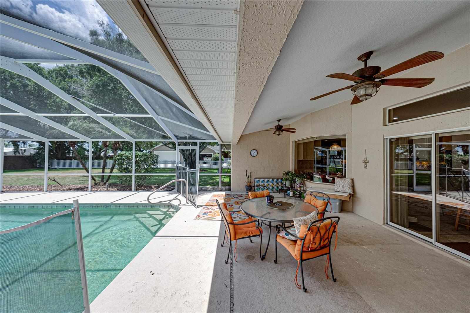 ELOISE POINTE ESTATES - Residential