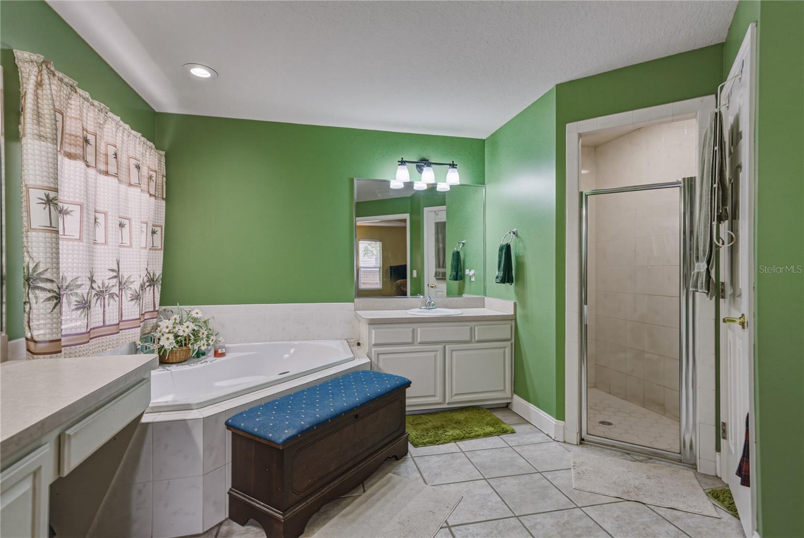 ELOISE POINTE ESTATES - Residential