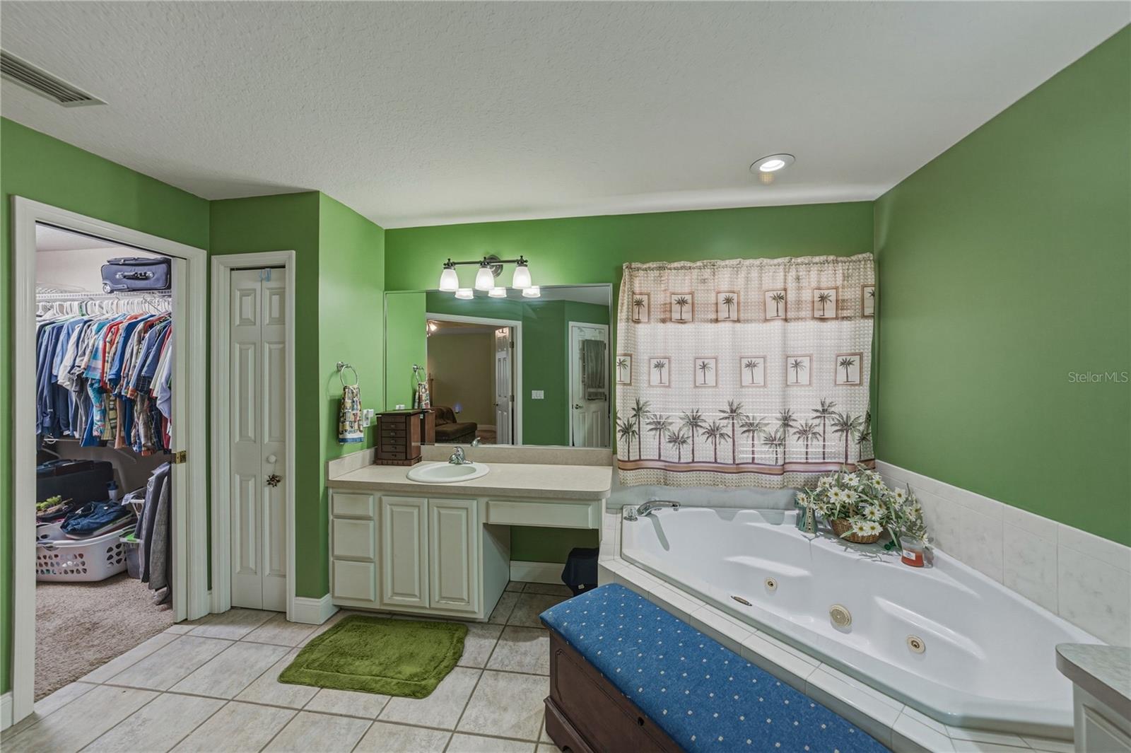 ELOISE POINTE ESTATES - Residential